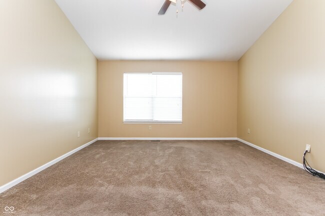 Building Photo - 11031 Fall Dr