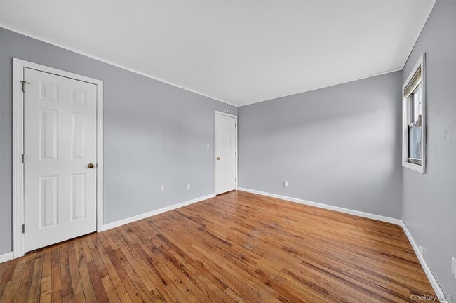 Building Photo - 8 Badami Dr