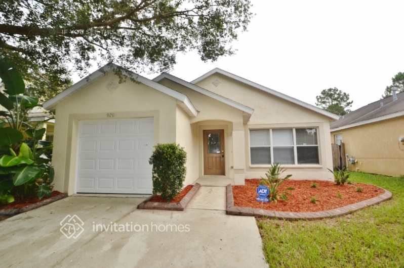 Primary Photo - 920 Cape Cod Cir