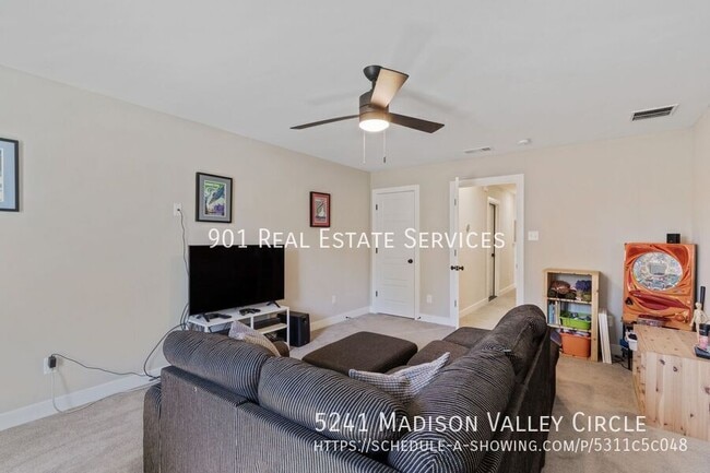 Building Photo - 5241 Madison Vly Ln