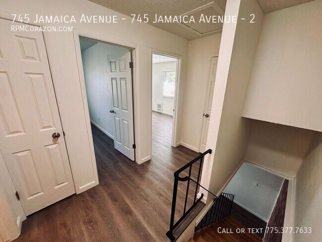 Building Photo - 745 Jamaica Ave