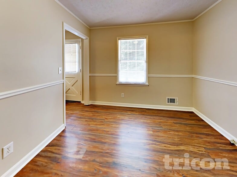 Building Photo - 4273 Ipwich Ct SW