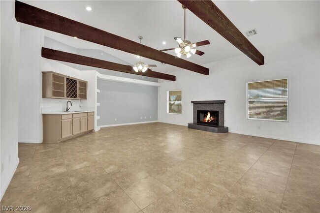 Building Photo - 7595 W Camero Ave