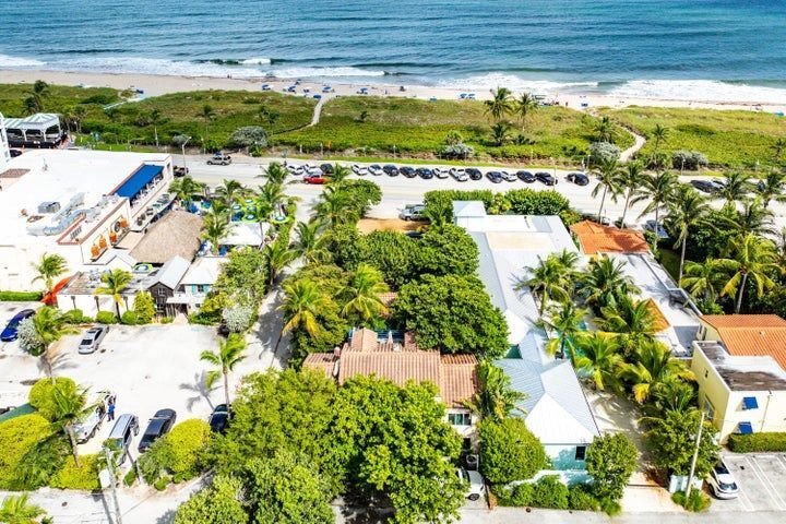 Building Photo - 72 S Ocean Blvd