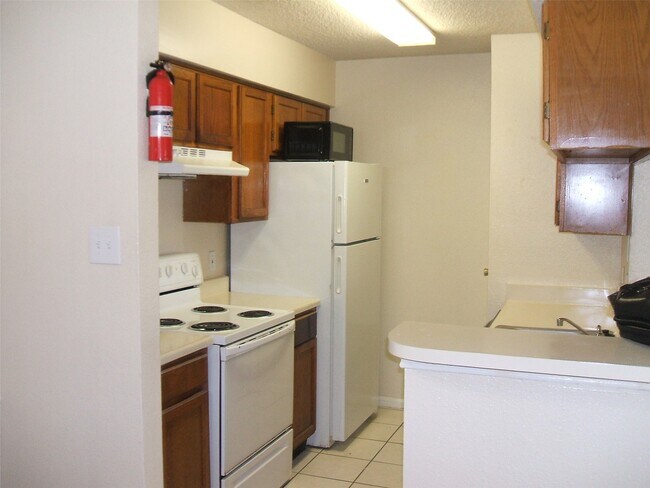 Building Photo - 10101 S Gessner Rd
