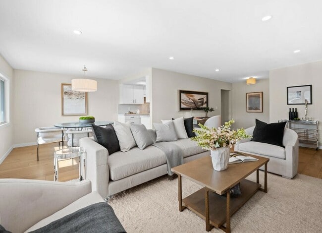 Building Photo - 1388 Ala Moana Blvd