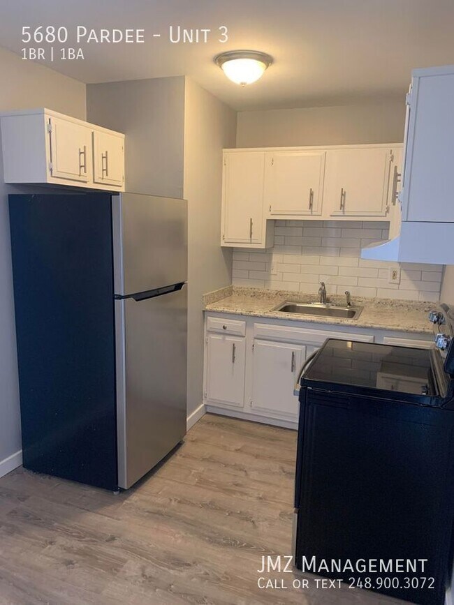 Building Photo - 5680 Pardee-Unit 3