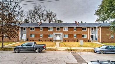Building Photo - 110 3rd St