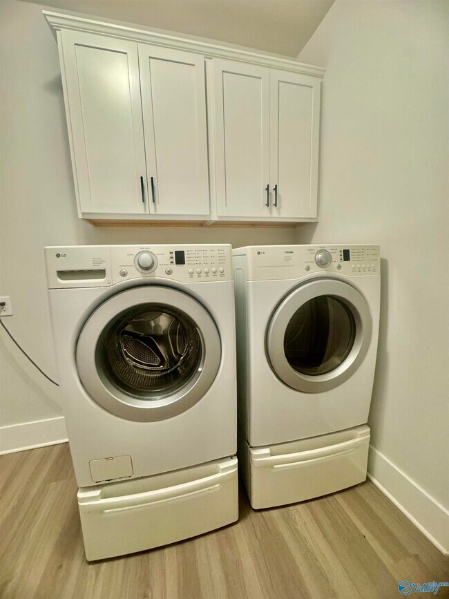 Building Photo - 9133 Monteagle Blvd SE