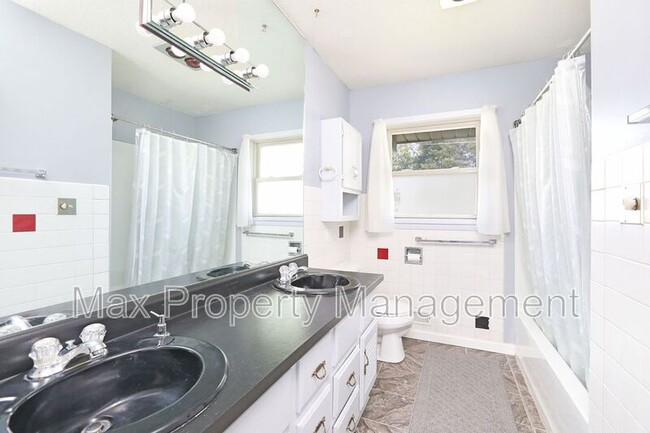 Building Photo - 7512 Wilden Dr