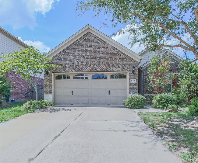 Primary Photo - 6410 Guilford Glen Ln