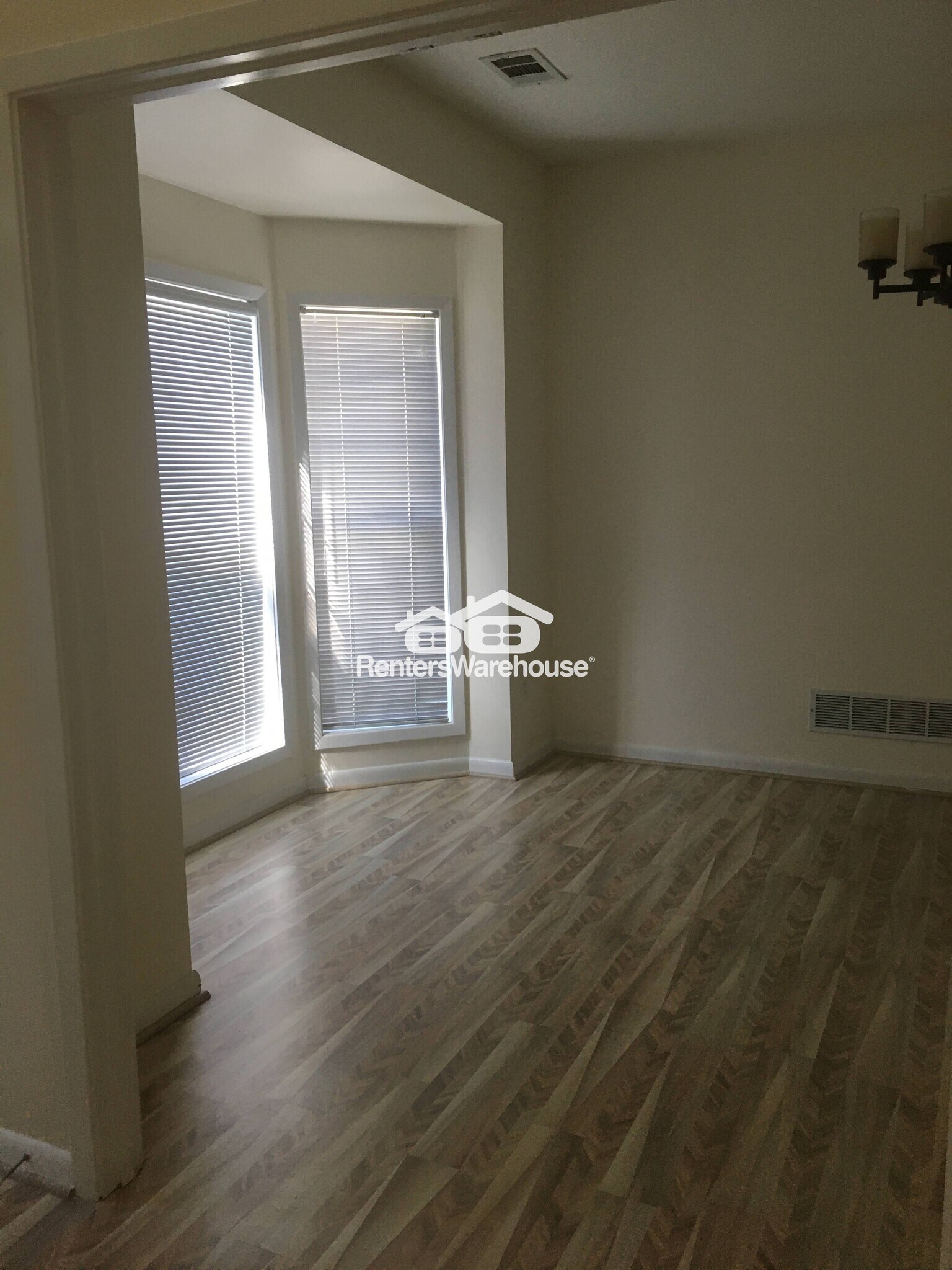 Building Photo - 11080 Kimball Crest Dr