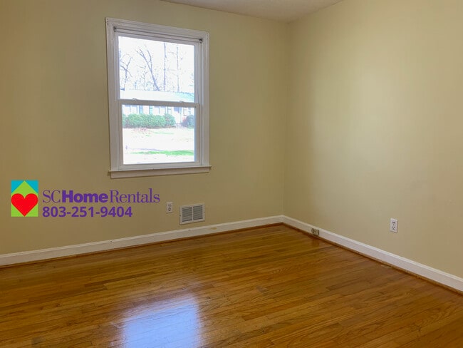 Bedroom 2 - 231 Vincenne Rd