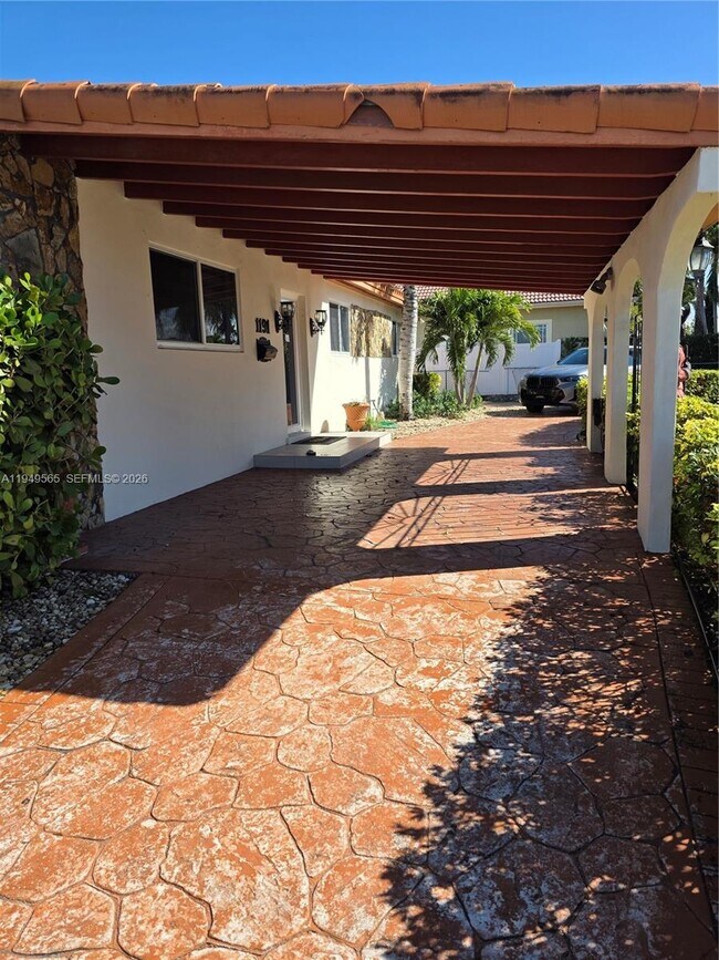 Building Photo - 1191 W 53rd Terrace