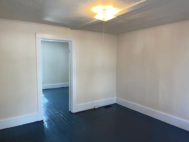 Building Photo - Adorable One Bedroom Apartment in Bessemer City!