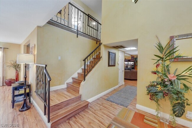 Building Photo - 3225 Mountain Spring Rd