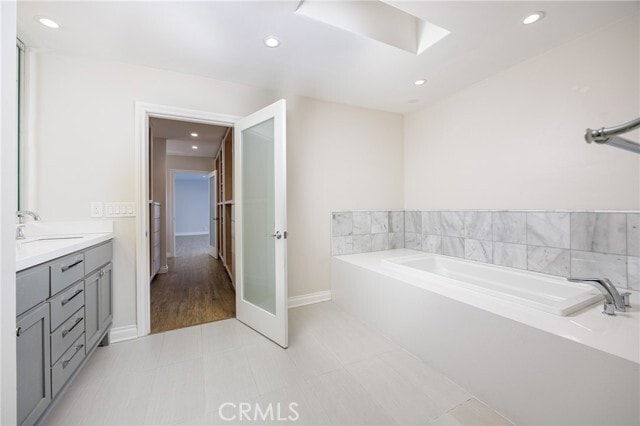 Building Photo - 797 Nyes Pl