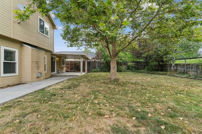 Building Photo - 5998 S Wallflower Pl