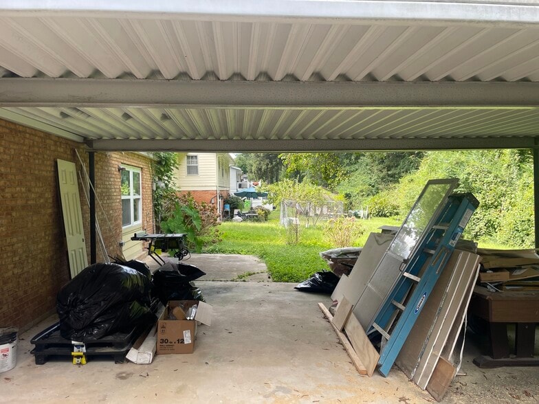 Carport - 2409 Foxtrot Rd