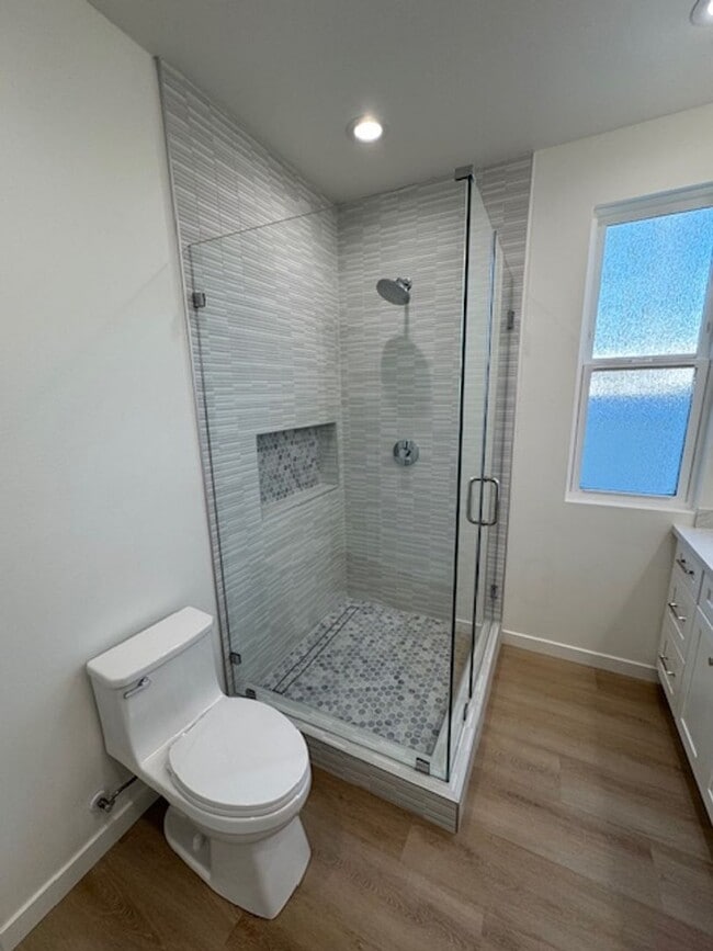 Building Photo - 6170 Briercrest Ave