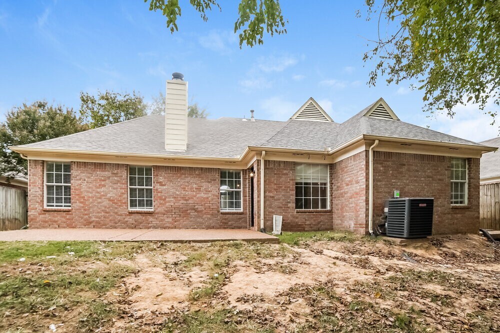Building Photo - 2755 Fletcher View Dr