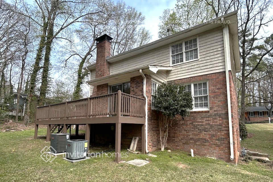 Building Photo - 1265 Seven Springs Cir NE