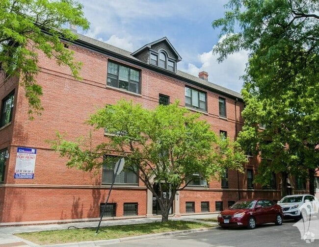 Building Photo - 1952 W Nelson St