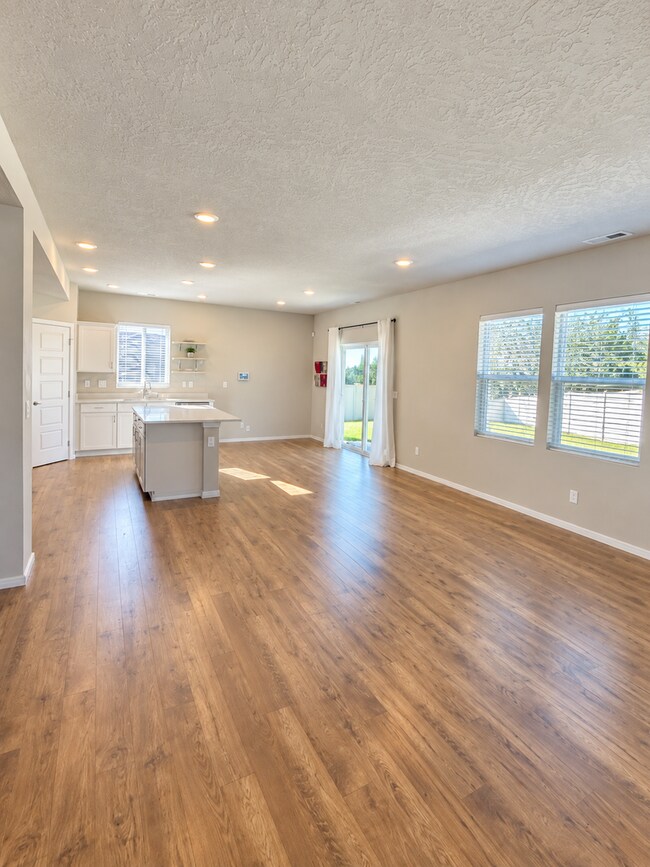 Building Photo - 8218 S Allora Ct