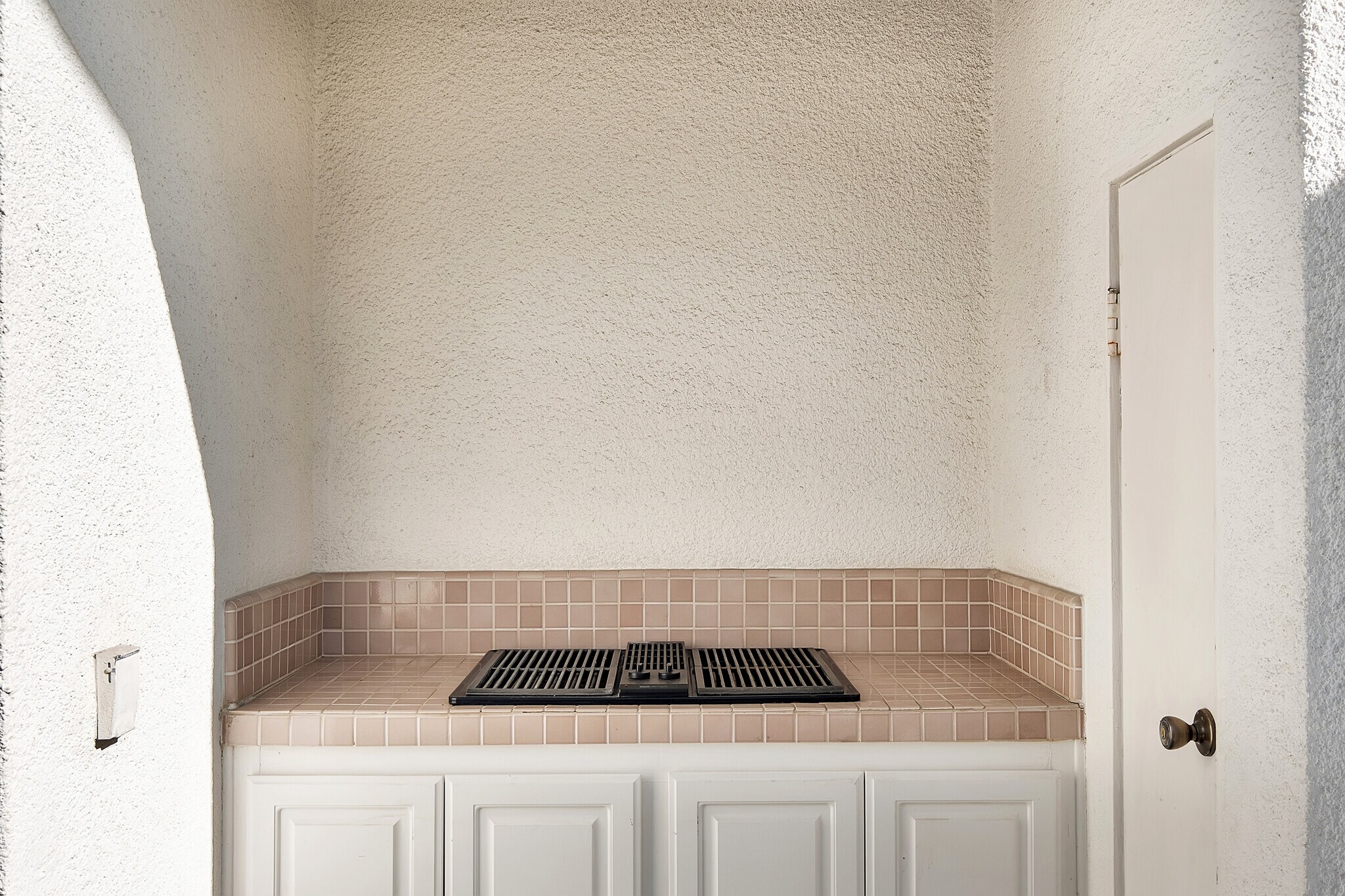 Building Photo - 30 Vista del Mar