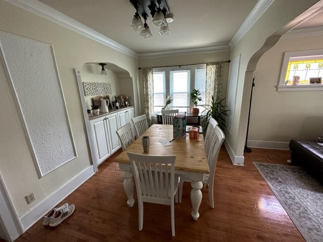 Dining Room - - 2062 Ludington Ave