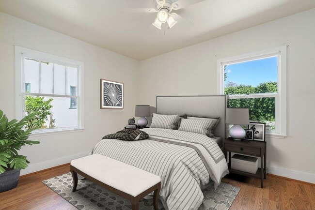 Building Photo - Beautiful Land Park home with fresh paint and new flooring throughout.