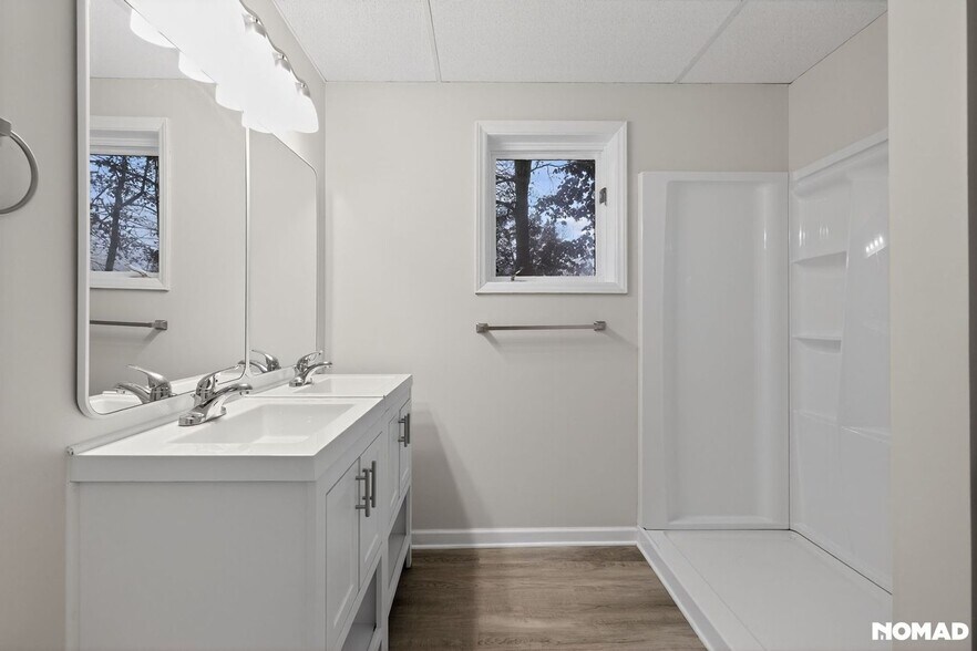 Building Photo - 1142 Kendall Mill Rd