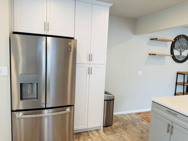 Building Photo - BRAND NEW REMODEL