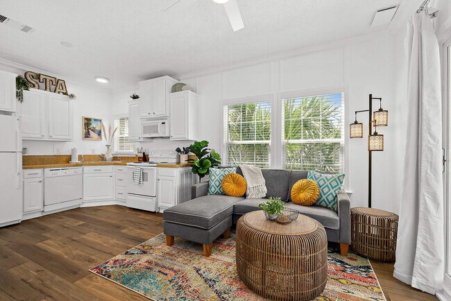 Building Photo - 47 San Marco Ave