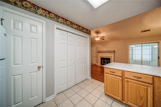 Building Photo - 1162 Britley Park Ln