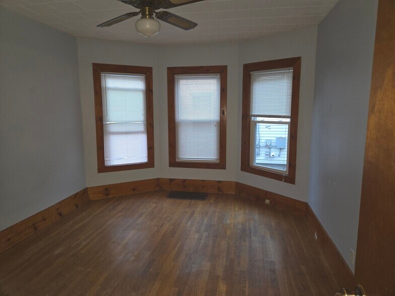 Bedroom 1 - 80 Orchard St