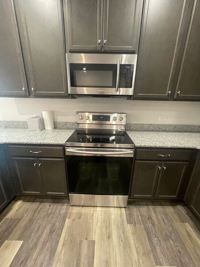 Building Photo - Lovely 3 bedroom 2 bath home  in Duncan!!!!