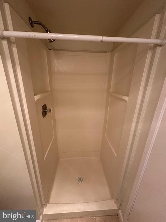 Building Photo - 8350 Greensboro Dr