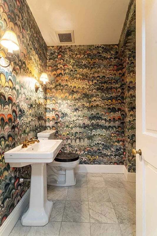 Building Photo - 555 Hudson St