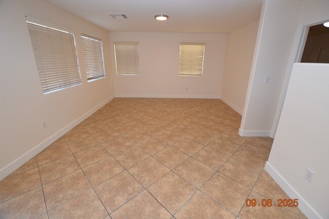 Building Photo - 5647 Merced St