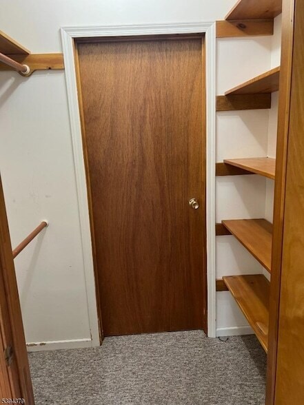 Building Photo - 192 Market St