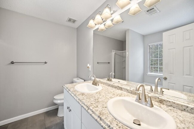 Building Photo - 1010 Society Way