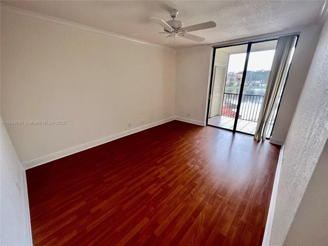 Building Photo - 3858 Coral Tree Cir