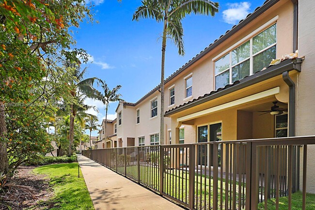 Building Photo - 4631 Mediterranean Cir