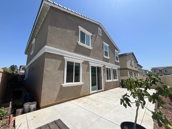 Building Photo - 24943 Dassault Ct