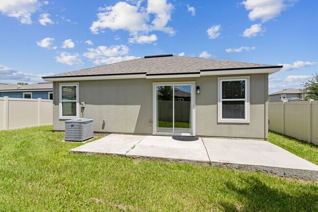 Building Photo - Charming 3-Bedroom Home in Nassau Crossing...