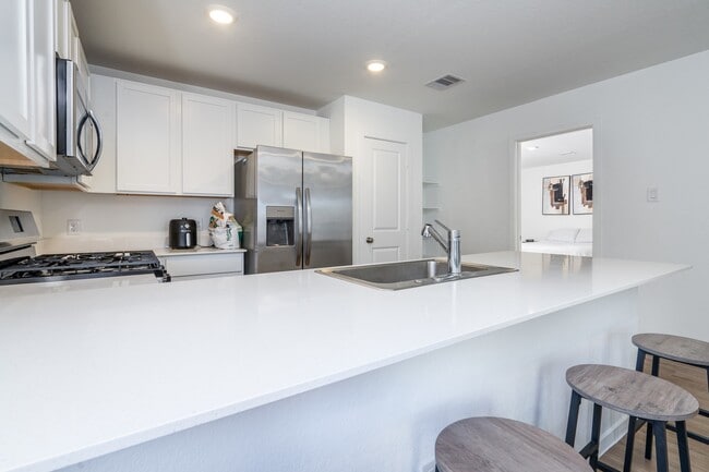 Building Photo - 18582 Cepagatti Dr