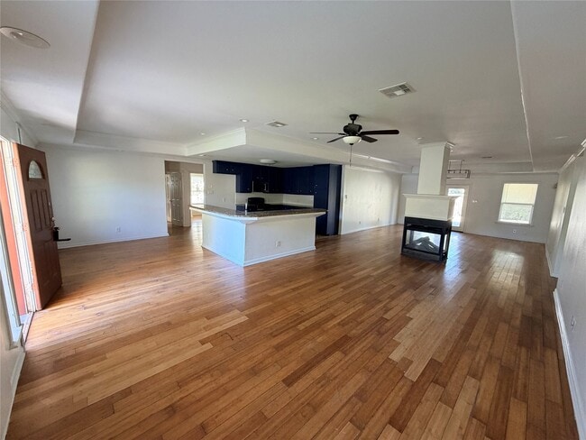 Building Photo - 12514 Safeguard St