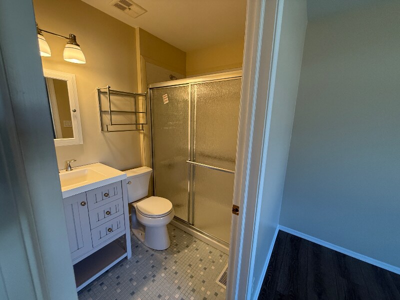 Building Photo - 1431 Brookwood Cir