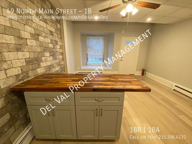 Building Photo - 49 N Main St